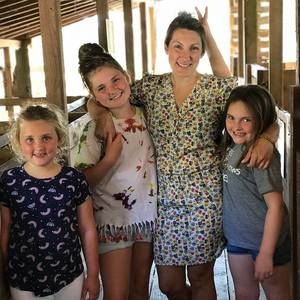 Meet your Posher, Angie